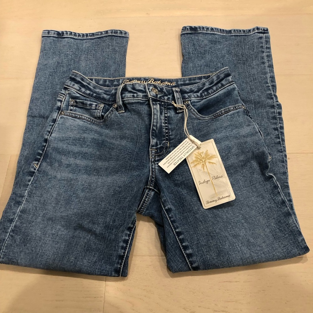 NWT! Tommy Bahama Bootcut Cropped Jeans